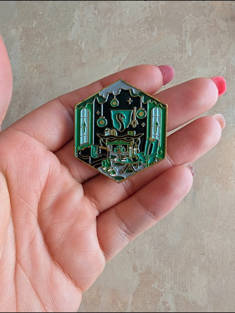 N/A slytherin enamel